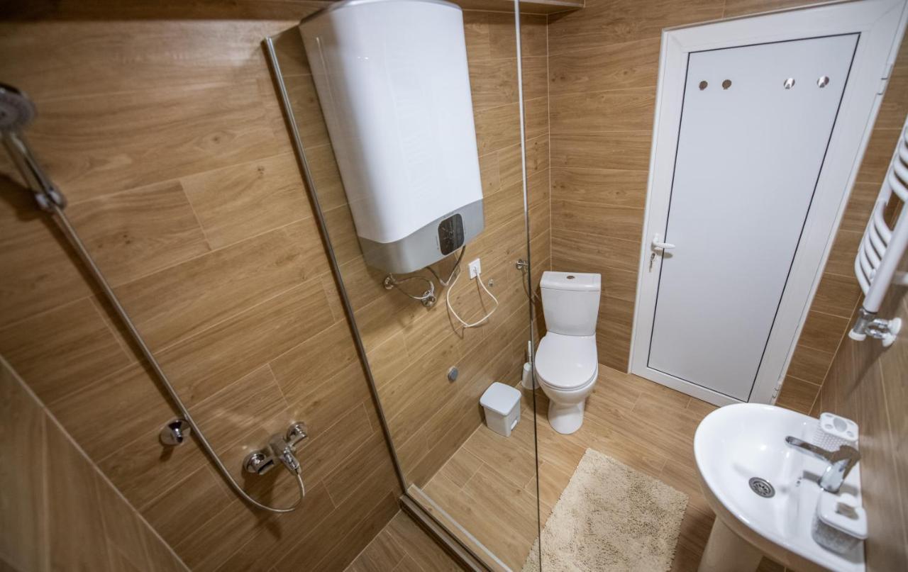 Apartmani Nada โคลาชิน ภายนอก รูปภาพ